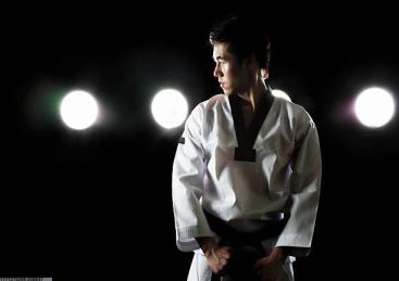 体育商业合作模式创新